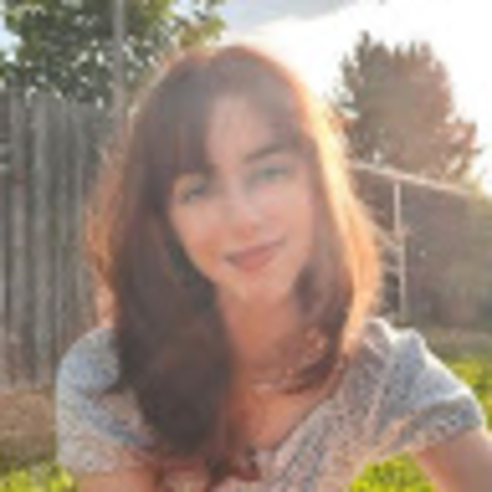 Meet your Posher, Helena mesa